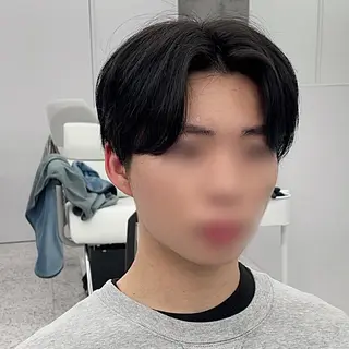 ショート カラー パーマ ヘアアレンジ メンズ キッズ パク・ボミン小野リエ 韓国ハーフ🦊のヘアスタイル