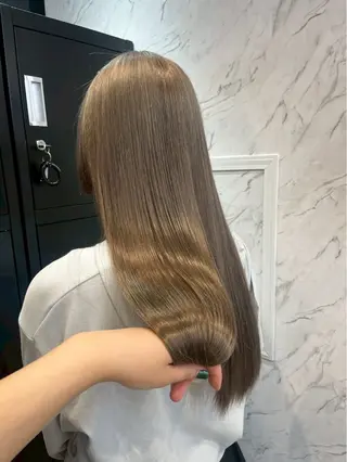 ロング カラー 🫧ワンカラー🫧 えりかのヘアスタイル