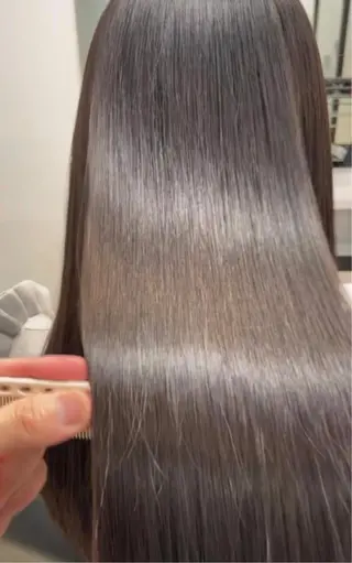 ロング カラー SALOWIN梅田 サロウィン所属・縮毛•酸性矯正特化/ 美髪•髪質改善/KJのヘアスタイル