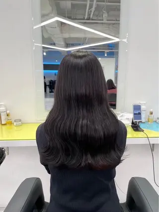 カラー 🫧透明感暗髪 ヘアーひめな🫧のヘアスタイル