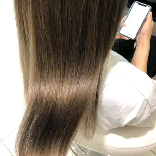 ロング 白髪ぼかし&ショート 💎YUMAのヘアスタイル