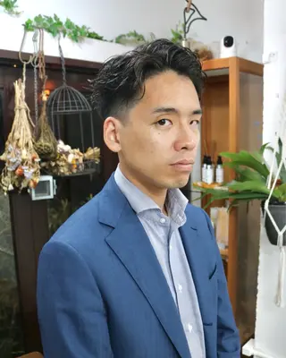 ショート パーマ メンズ 木村陸弥 透明感/ 赤み消し/オリーブのヘアスタイル