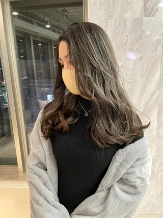 ミディアム カラー ヘアアレンジ 🎗秋山勇 /三宮指名No.1のヘアスタイル