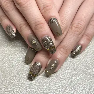 ネイル she nail studio所属・パラジェル/スカルプ salonOerbaのネイルデザイン