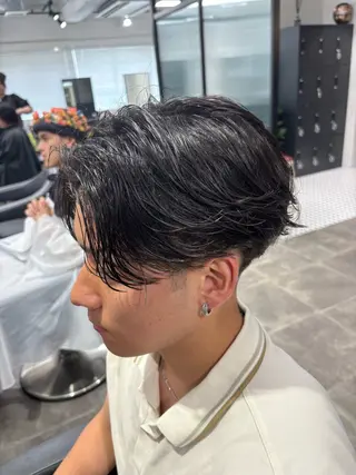 メンズ フェザーパーマ職人 🪽yutoのヘアスタイル