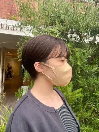 ショート カラー BELLA阿部野 TOMOMIのヘアスタイル