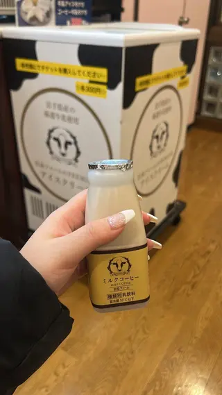 ネイル 濱岡 咲のネイルデザイン