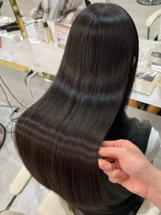 ロング 髪質改善縮毛矯正🫧 村上蒼生のヘアスタイル