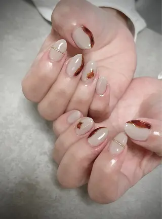 ネイル Lilly Co.のネイルデザイン