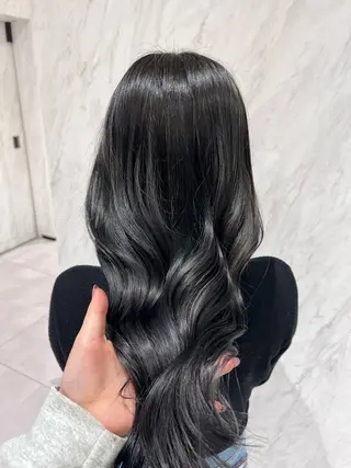 ミディアム カラー 心斎橋ヘアカラー ブリーチmarinaのヘアスタイル