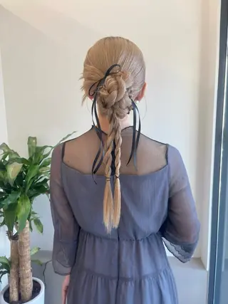 ロング ヘアアレンジ ubu share salon所属・朝倉 梨湖のマツエク・マツパデザイン