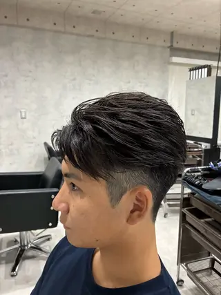 ショート パーマ メンズ ✨メンズ特化✨ サーフカール🏄‍♂のヘアスタイル