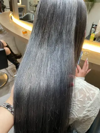 ロング カラー 長澤 理江のヘアスタイル