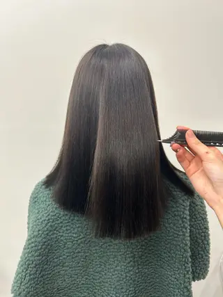 セミロング IO(イオ))所属・木藤 優杏のヘアスタイル