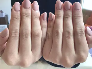 ネイル Libertybell所属・iiso nailのネイルデザイン