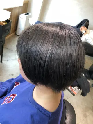 ショート カラー 舘野 太嘉宏のヘアスタイル