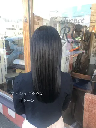 ロング カラー 堀口 彩佳のヘアスタイル