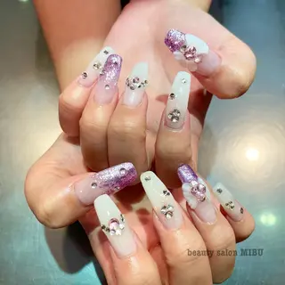 ネイル Sunny.Roa fujiのネイルデザイン