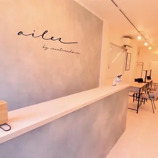 エールバイクレアチュールドゥエ所属・ailes柏 セキネのネイルデザイン