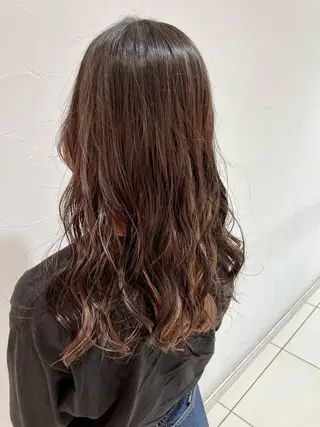 ロング カラー ✂︎newi池袋✂︎ 長谷川寛のヘアスタイル