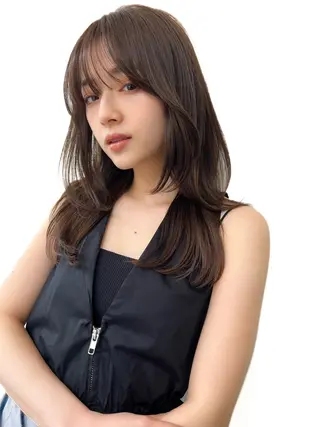 ロング 長尾 理子のヘアスタイル