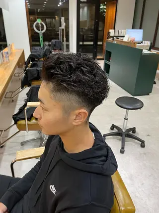 パーマ メンズ 【メンズパーマ専門】 質感職人/牧野成瀬のヘアスタイル