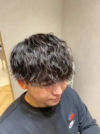 ショート パーマ メンズ newi宮崎 akioのヘアスタイル