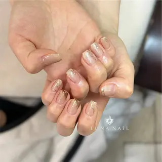 ネイル アトリエ　ミモザ所属・いまむら あかりのネイルデザイン