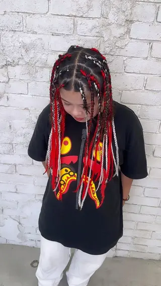 ミディアム 派手髪支持率No1 Eisukeのヘアスタイル