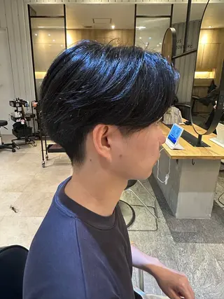 メンズ KOGA／ センター分けメンズのヘアスタイル