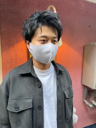 ショート パーマ メンズ ナカムラ イヅミのヘアスタイル