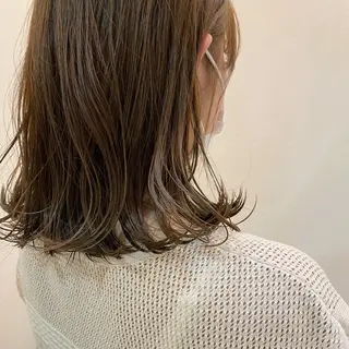 ミディアム カラー en,所属・en,ボブ/レイヤー パーマ/透明感カラーのヘアスタイル
