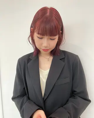 ミディアム カラー YU KIのヘアスタイル