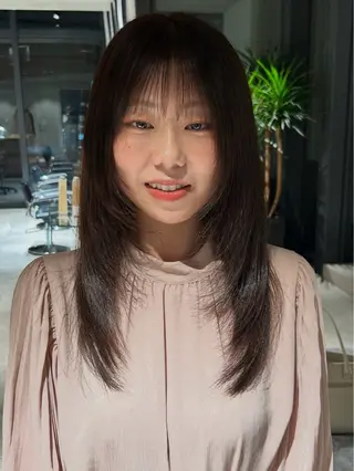 ロング カラー 中村 果乃のヘアスタイル
