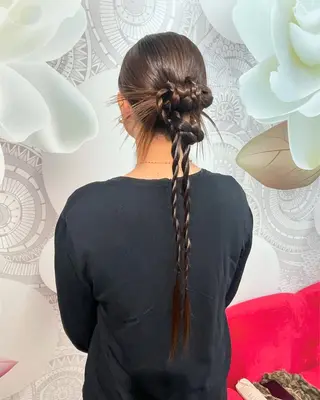 ヘアアレンジ 佐野 優美子のヘアスタイル