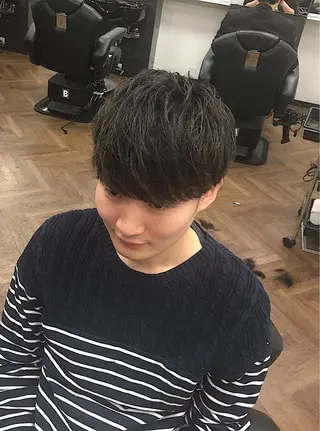 ミディアム パーマ メンズ 前田賢生 ご新規様はNGのヘアスタイル