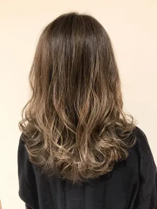 ミディアム カラー ハイライト/髪質改善 ✂️十河祐輝のヘアスタイル