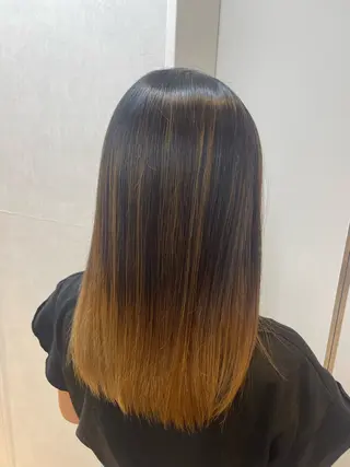 ミディアム 顔まわり/レイヤー/ 透明感/まいな🥨のヘアスタイル