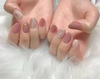 ネイル 横尾 麻里のネイルデザイン