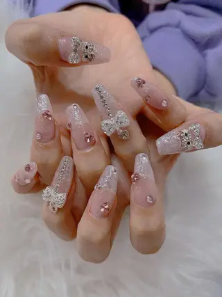 ネイル 菲菲ネイルサロン所属・FF フィフィネイルサロンのネイルデザイン