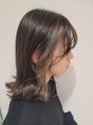 ミディアム カラー 鈴木 翠のヘアスタイル