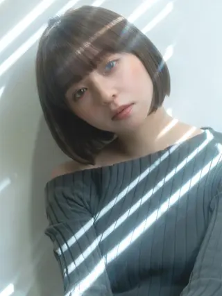 ショート カラー 🎀ハイトーン/レイ ヤー/Reina🎀のヘアスタイル