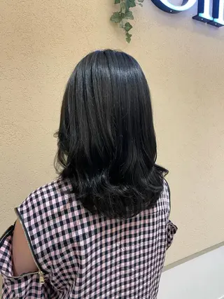 ミディアム カラー シャドールーツ美容師 篠原康太のヘアスタイル