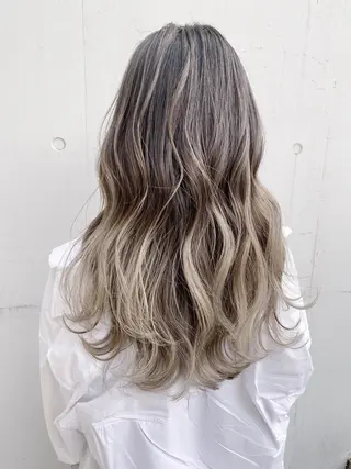 セミロング カラー ヘアアレンジ ✨ハイクオリティ✨ 山本香也のヘアスタイル