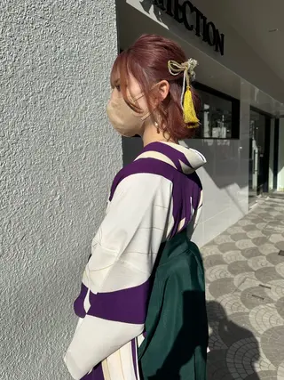 ミディアム 山下恋佳/矢場町/ ブリーチ/ショートのヘアスタイル