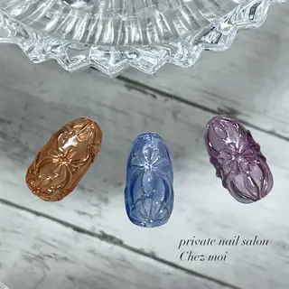 ネイル KOMINE TOMOKOのネイルデザイン