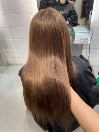 カラー 🖤ROSEL／ KUREA🖤のヘアスタイル