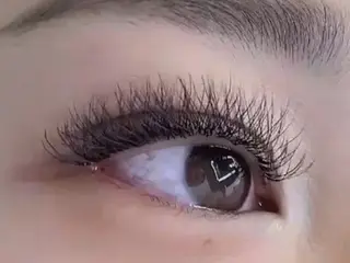 マツエク・マツパ M salon アイラッシュのマツエク・マツパデザイン