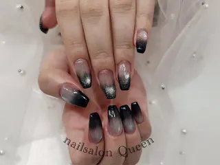 ネイル ネイルサロンクイーン 東京/新宿/大久保のネイルデザイン