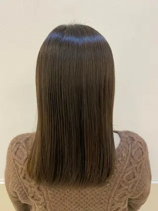 セミロング たけだゆめ ダブルカラーのヘアスタイル